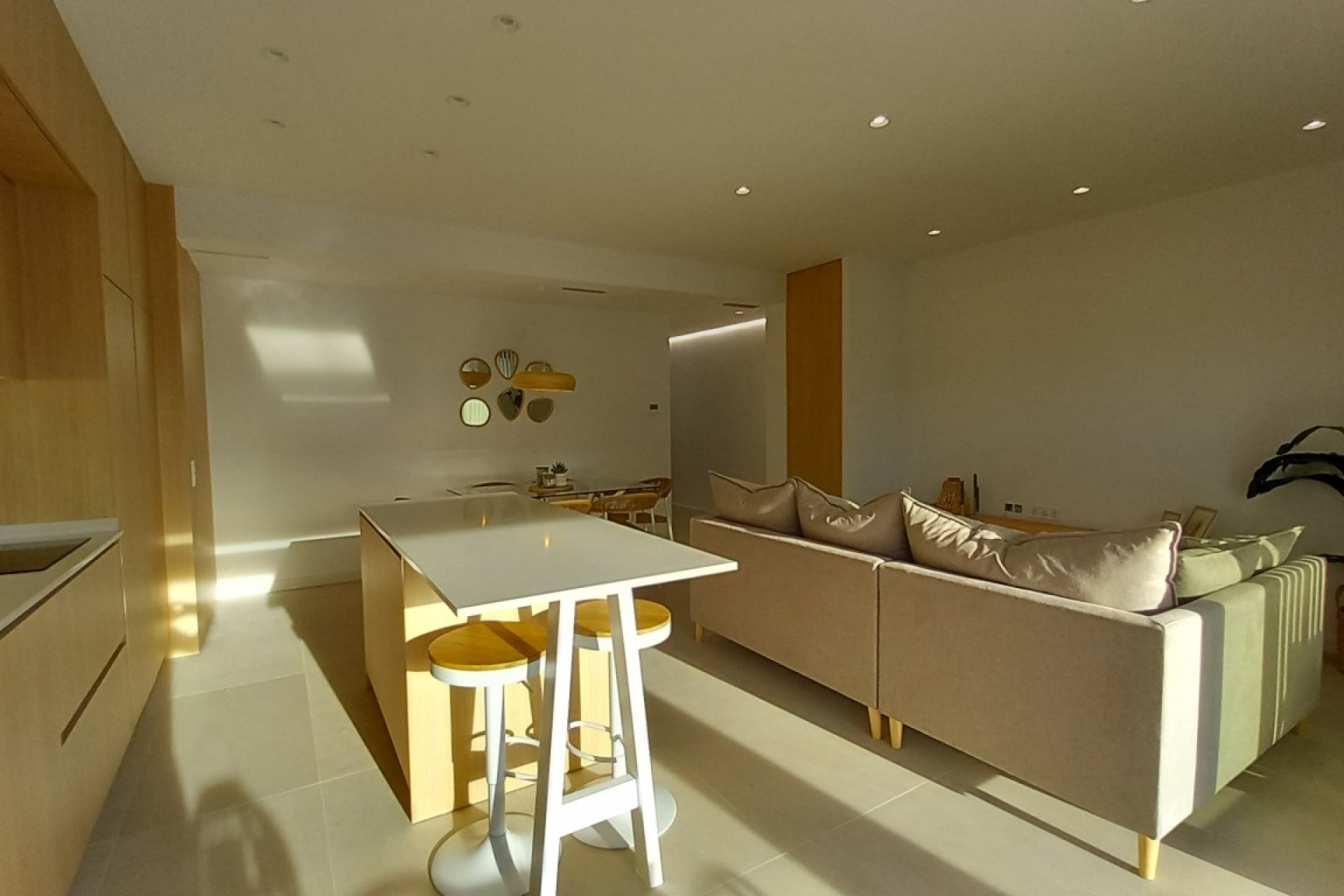 Resale - Villa - El Chaparral