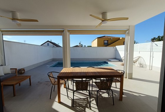 Villa · Resale - El Chaparral · Alicante · Spain