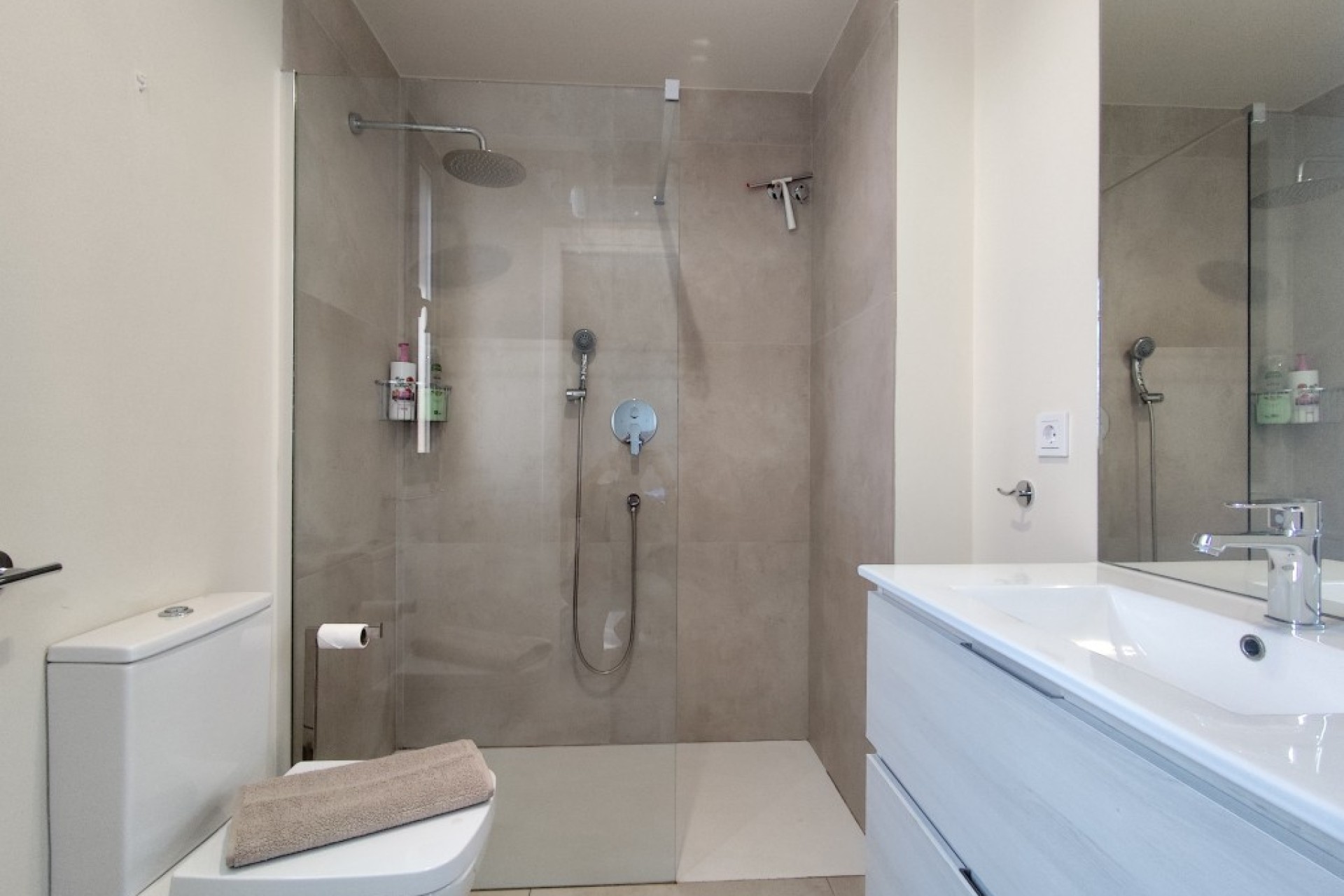 Resale - Penthouse - Mar de Cristal
