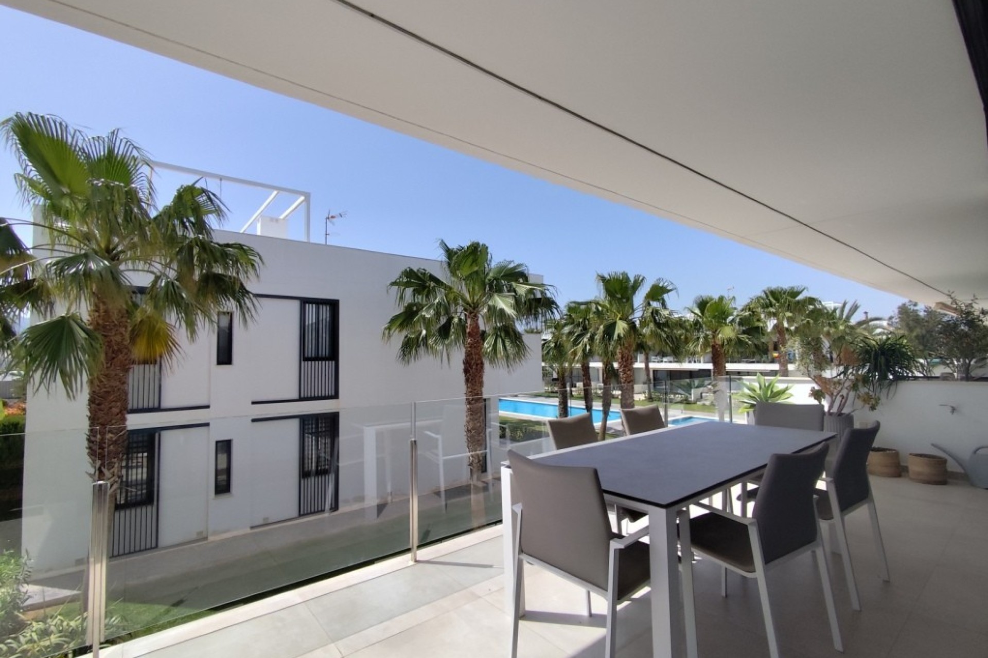 Resale - Penthouse - Mar de Cristal