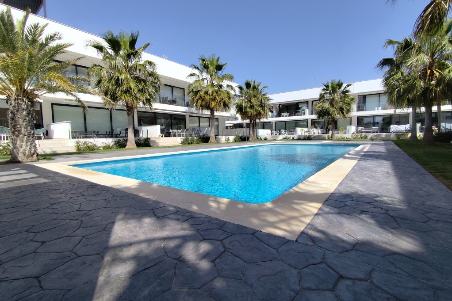Resale - Penthouse - Mar de Cristal