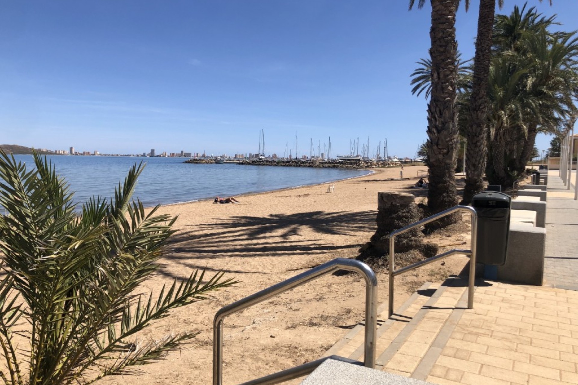 Resale - Penthouse - Mar de Cristal