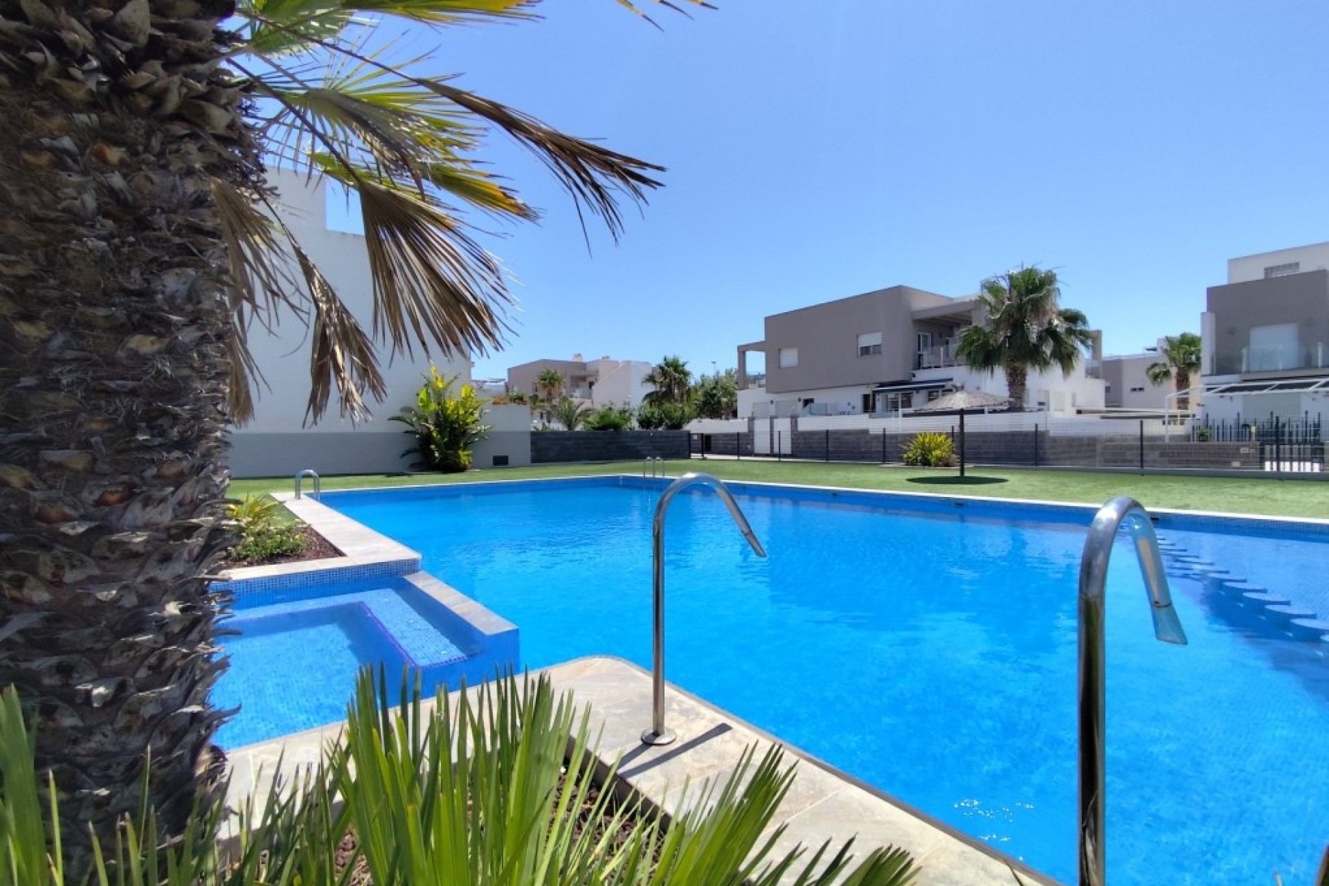 Corner Townhouse for Sale in Sector 25, Torrevieja | Costa Blanca