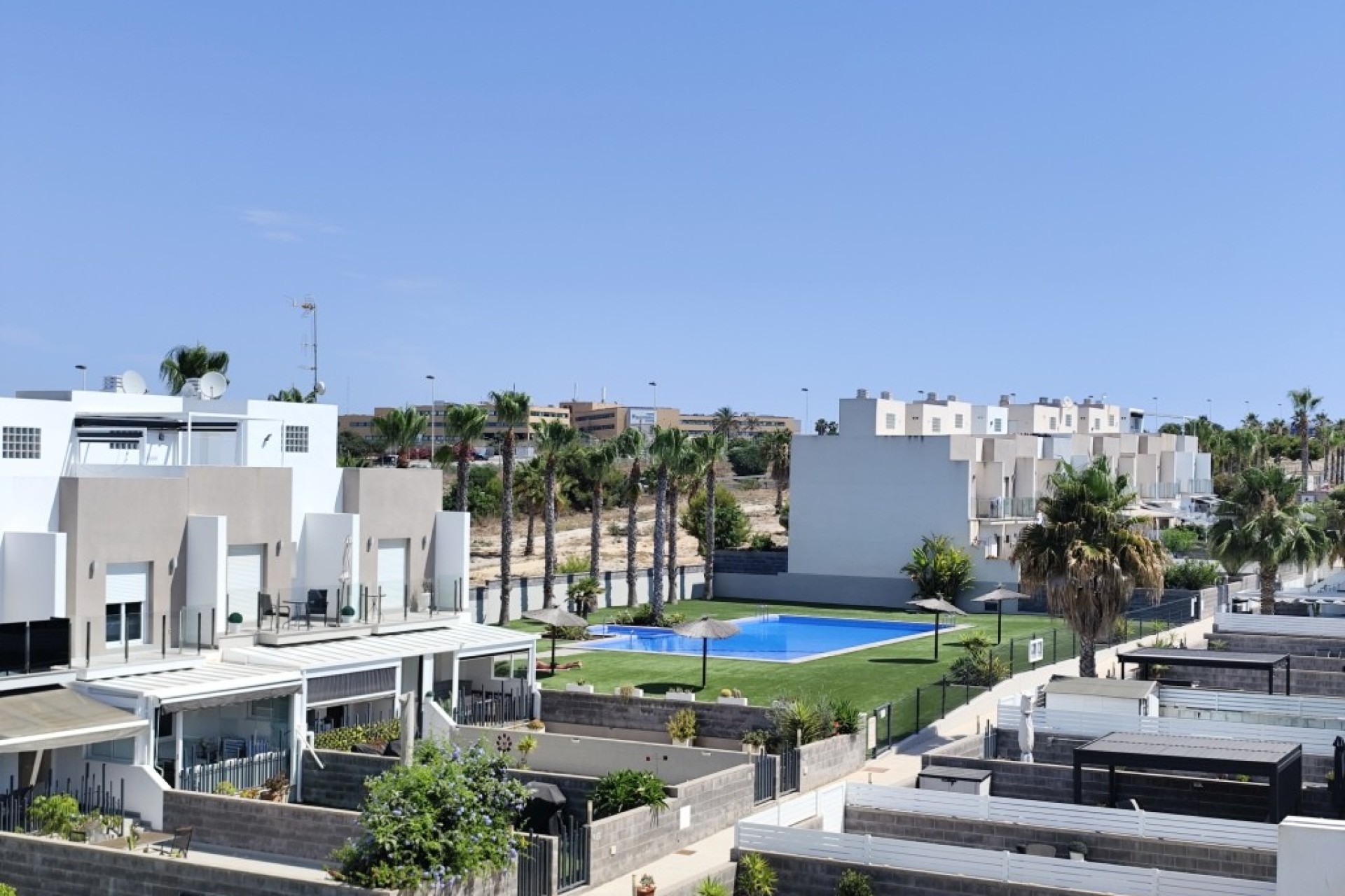 Resale - Townhouse - Torrevieja