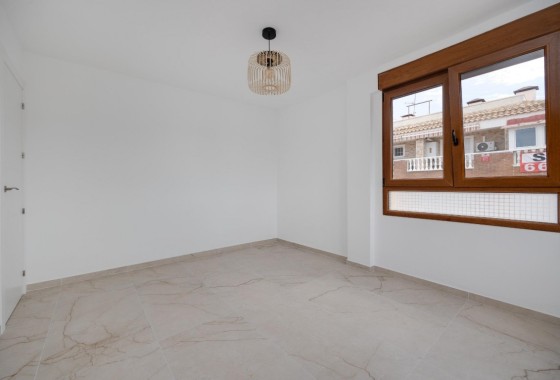 Penthouse · Resale - Playa del Acequion · Alicante · Spain