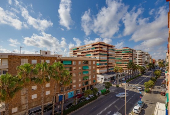 Penthouse · Resale - Playa del Acequion · Alicante · Spain