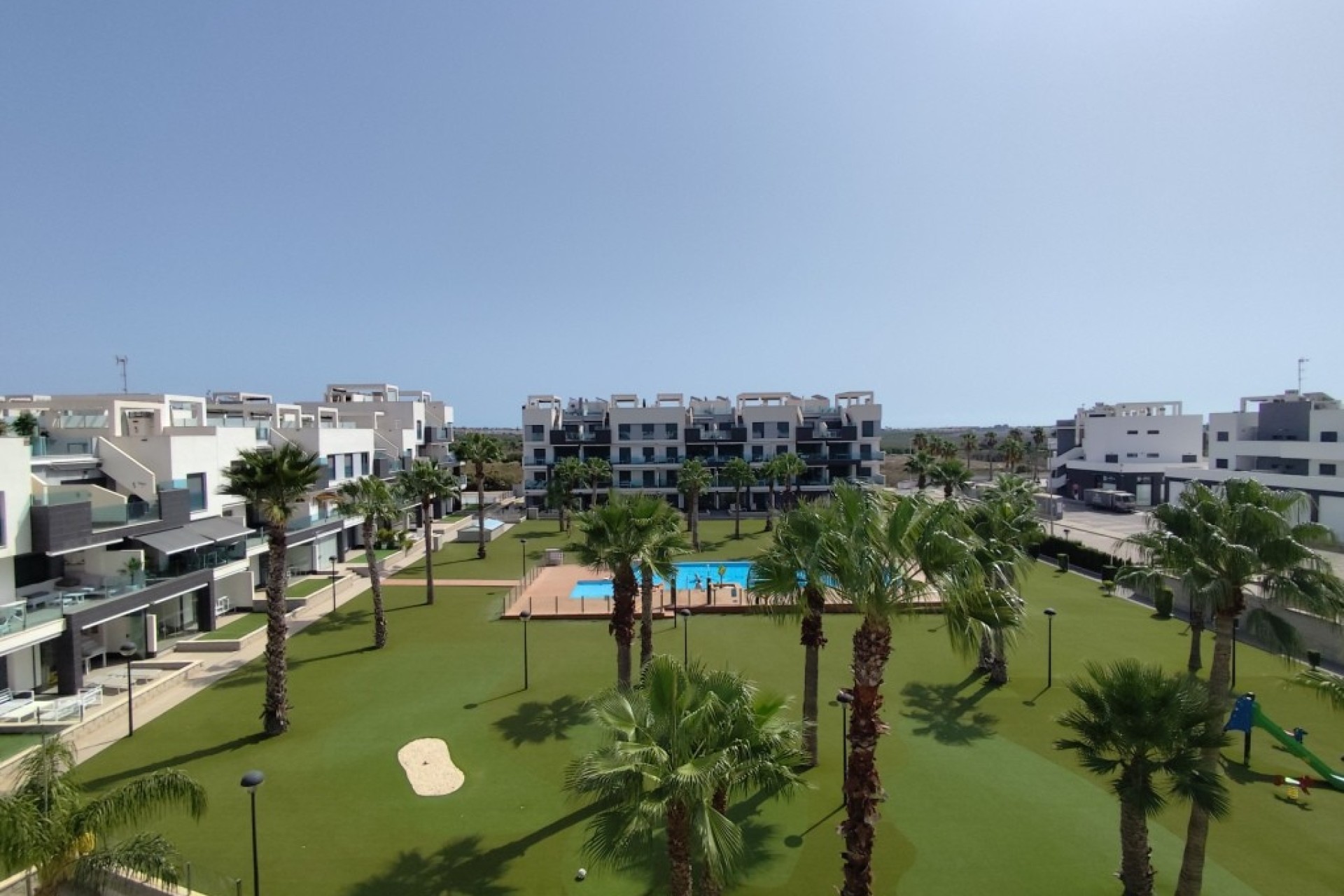 Resale - Penthouse - El Raso