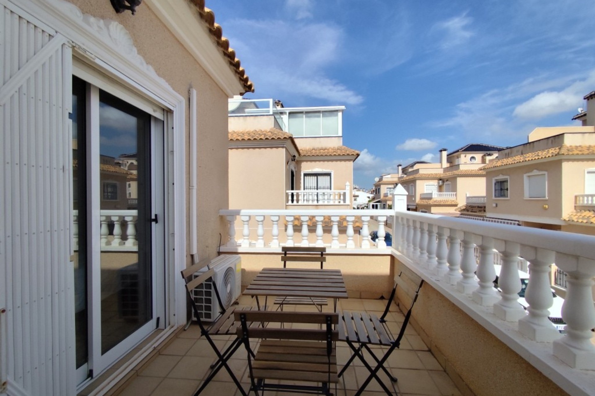 Resale - Quad house - La Regia