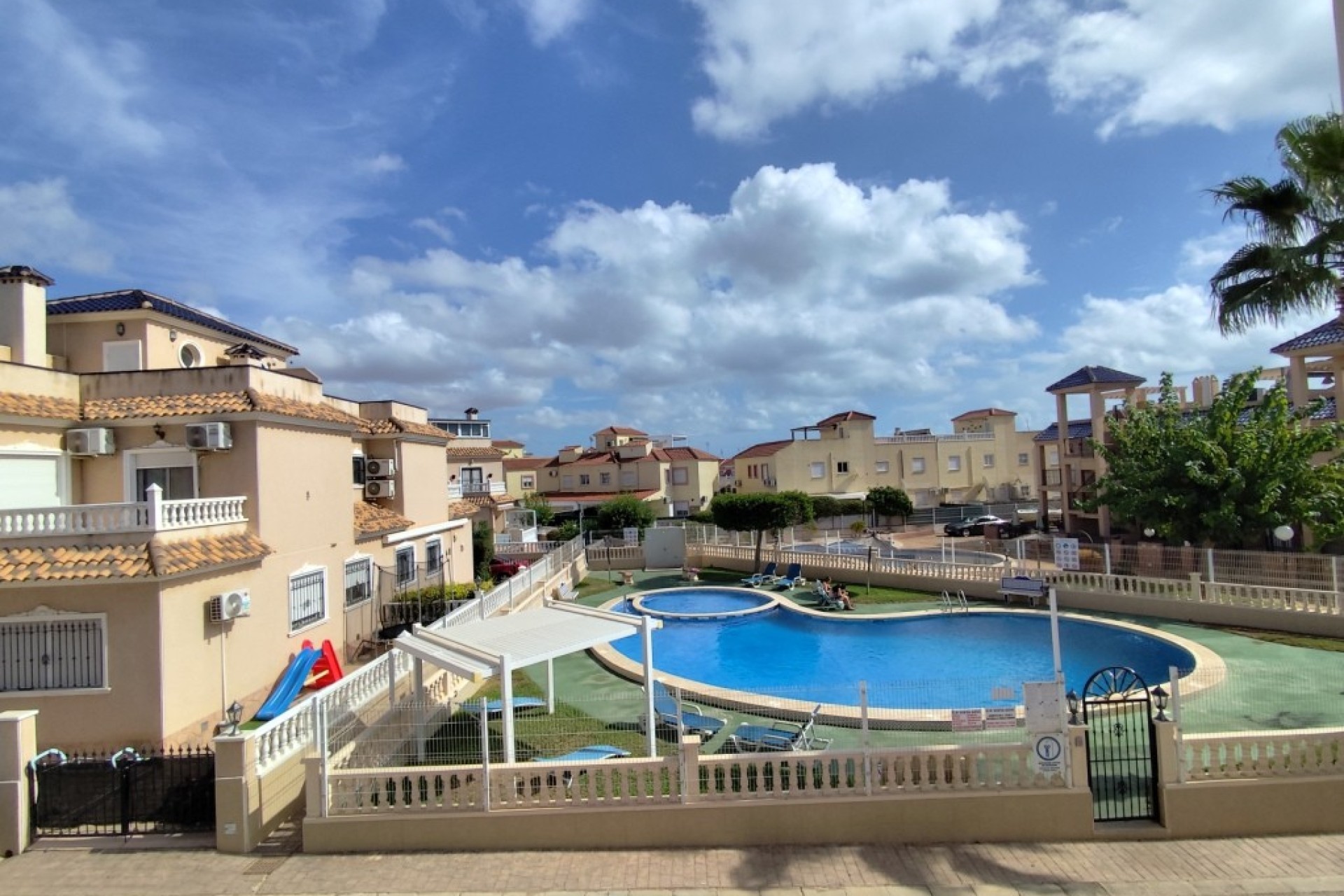 Resale - Quad house - La Regia