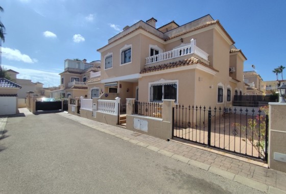 Quad house · Resale - La Regia · Alicante · Spain