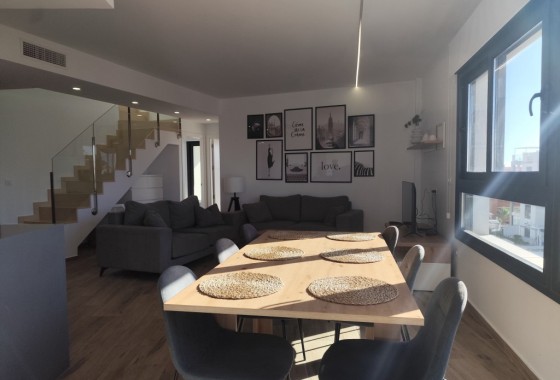 Penthouse · Resale - Villamartin · Alicante · Spain