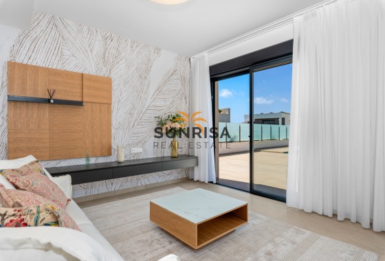 Villa · New Build - Dehesa de Campoamor · Alicante · Spain