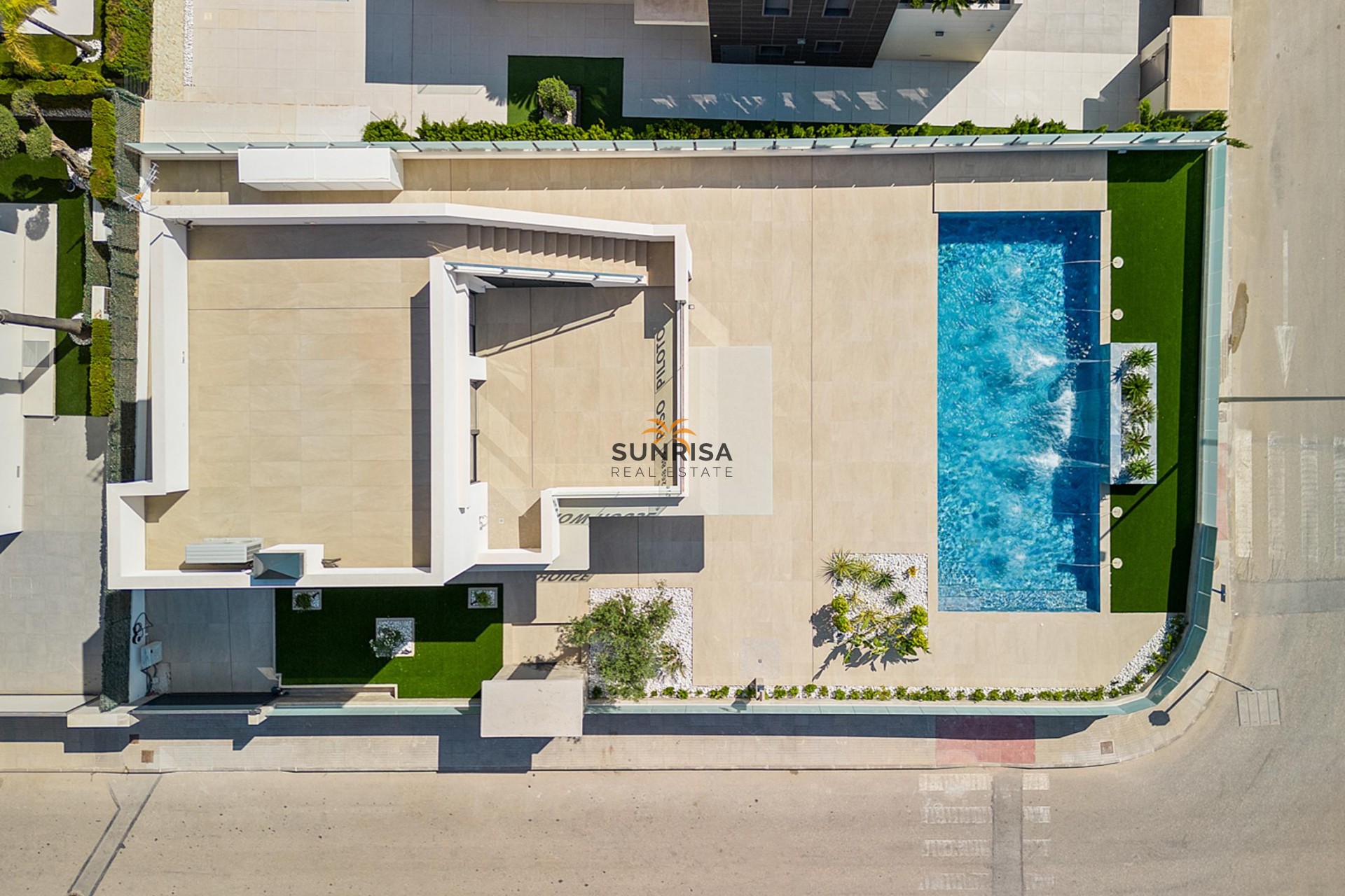 Obra nueva - Villa - Dehesa de Campoamor