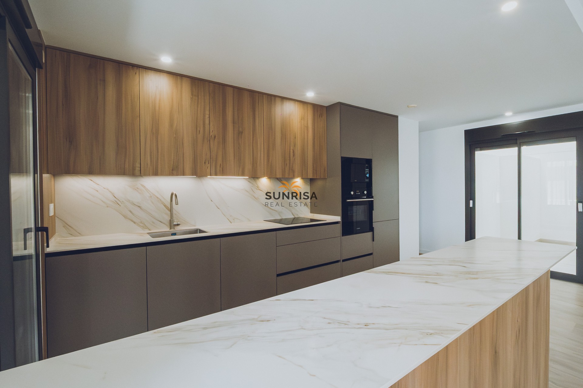 New Build - Penthouse - Redován