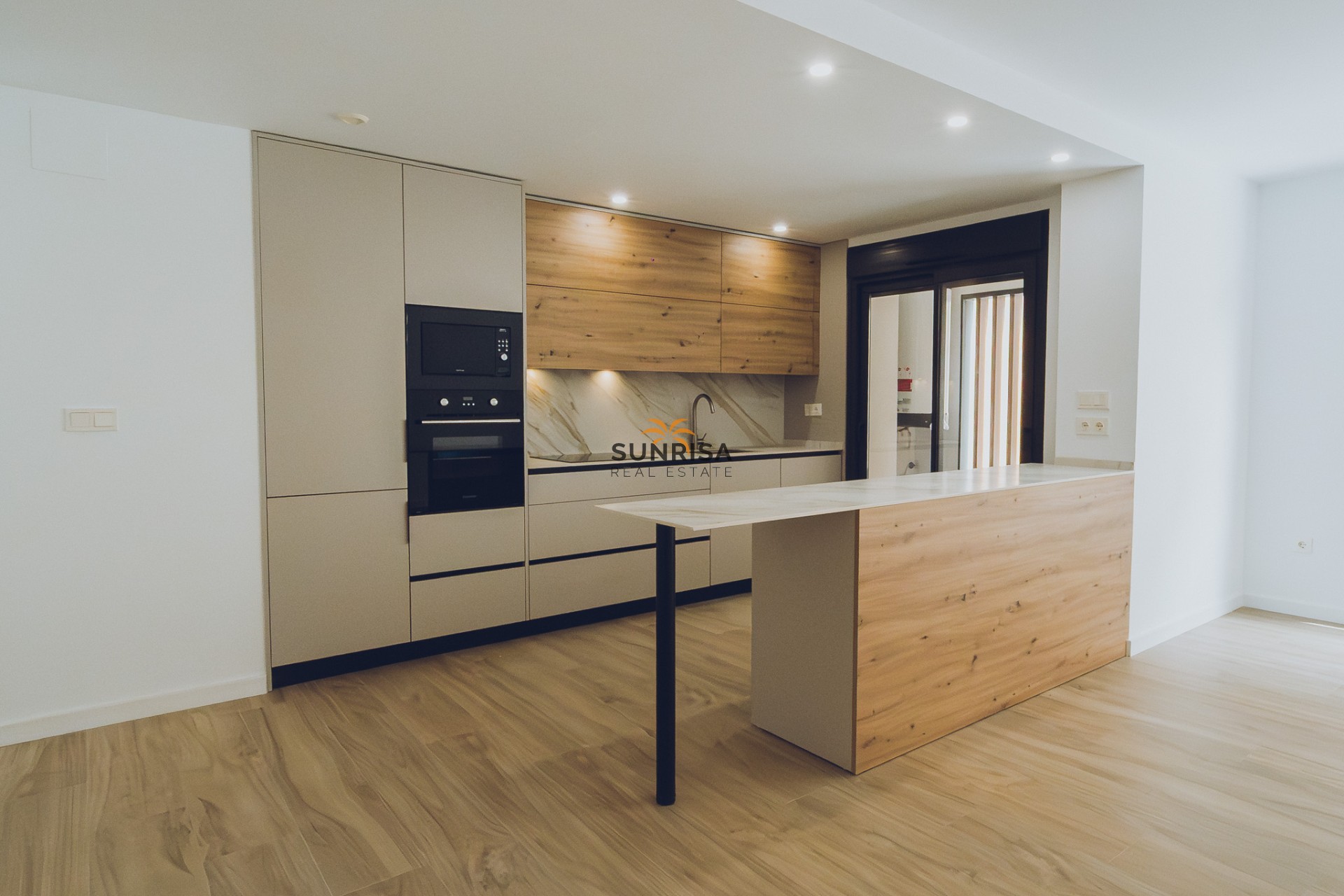New Build - Penthouse - Redován
