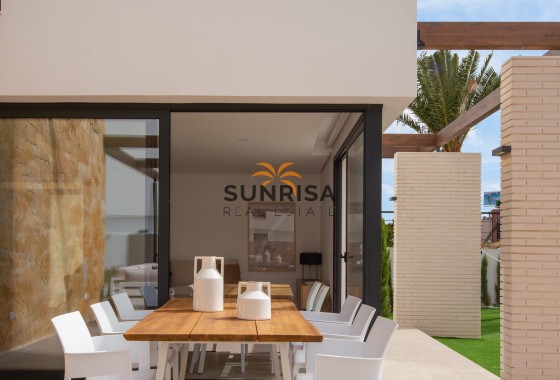 Villa · New Build - Dehesa de Campoamor · Alicante · Spain