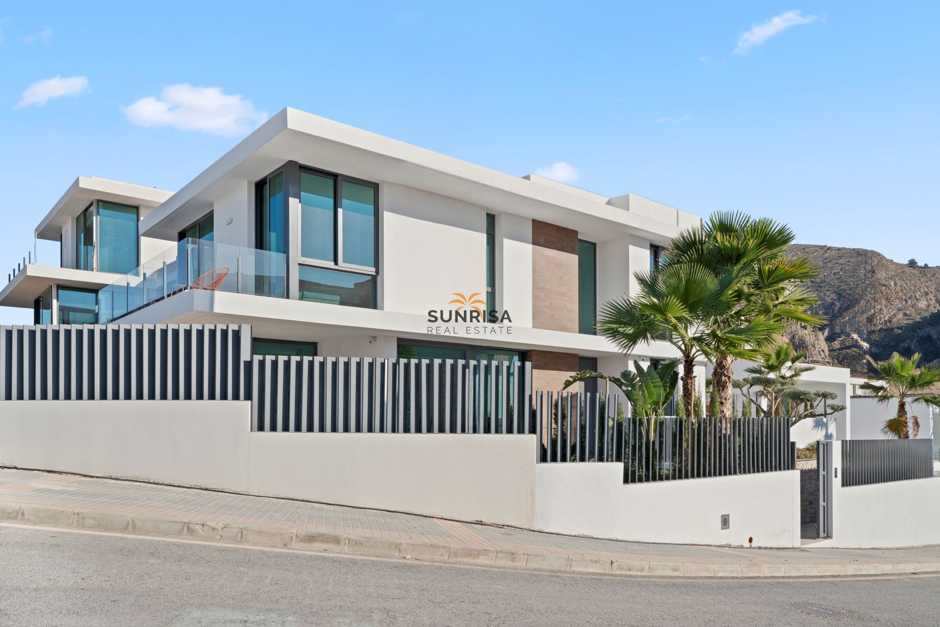 Obra nueva - Villa - Benidorm
