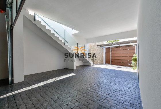 Villa · Obra nueva - Finestrat · Alicante · España