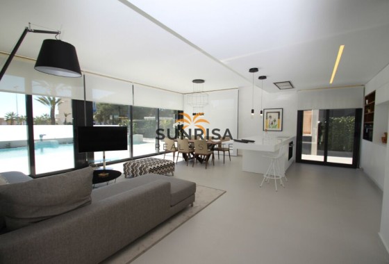 Villa · New Build - San Miguel de Salinas · Alicante · Spain