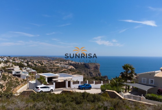 Villa · Obra nueva - Cumbre del Sol · Alicante · España