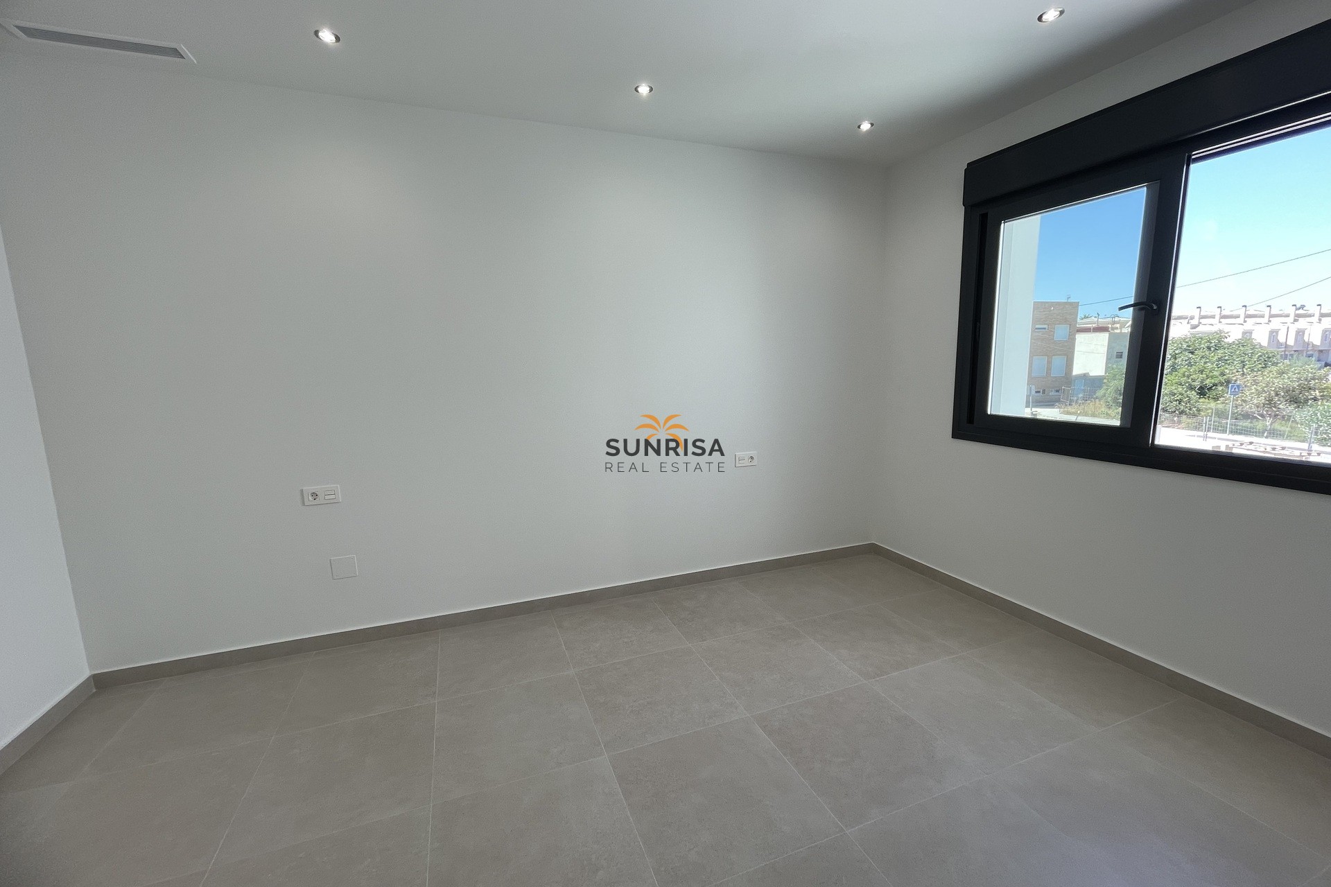 Obra nueva - detached - Heredades