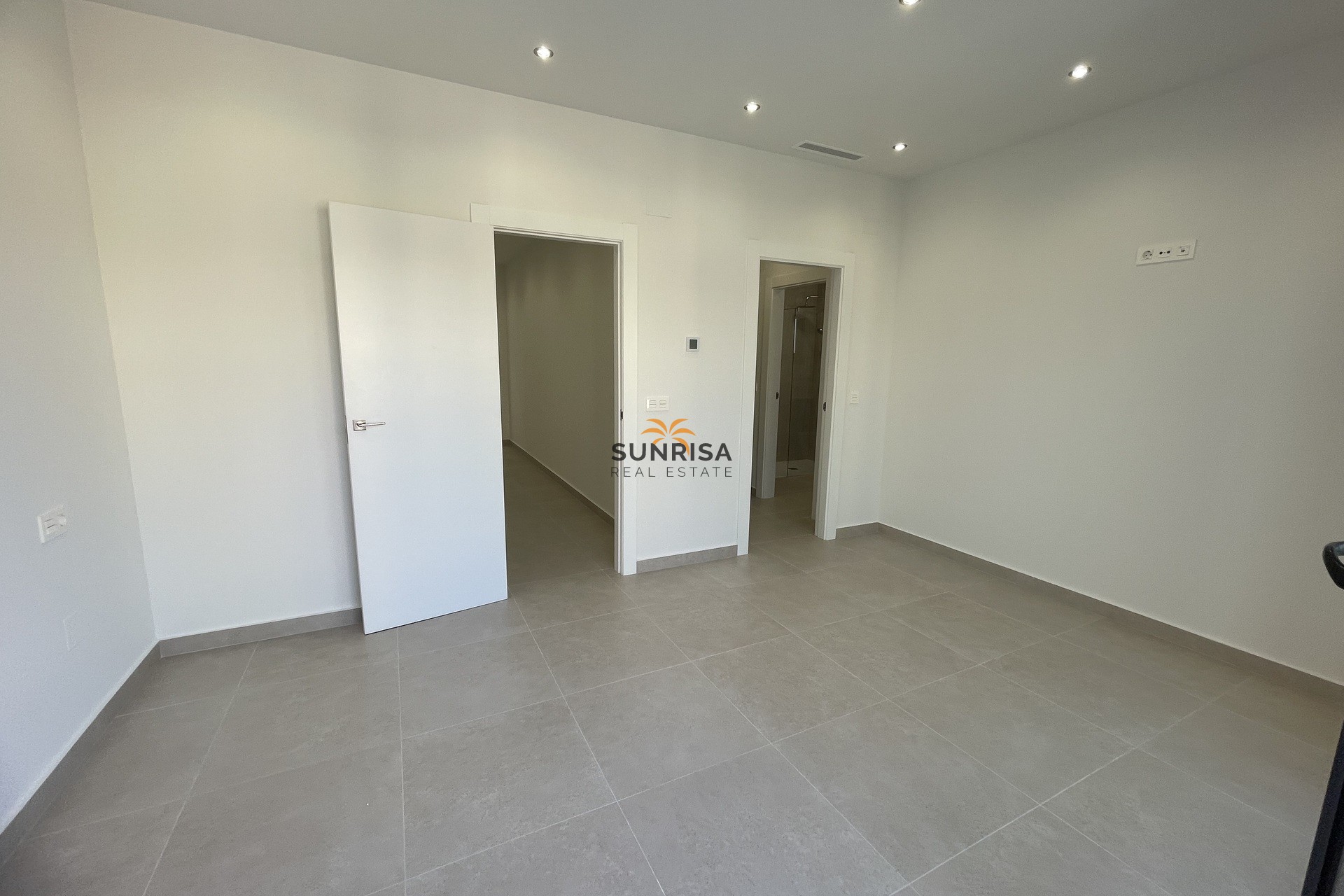 Obra nueva - detached - Heredades