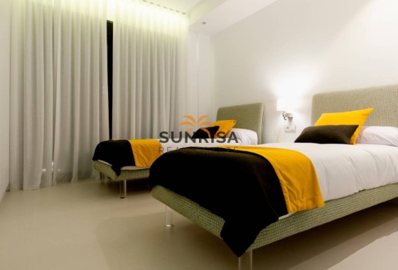 Villa · New Build - Dehesa de Campoamor · Alicante · Spain