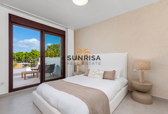 Villa · New Build - Mil Palmeras · Alicante · Spain