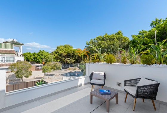 Villa · New Build - Mil Palmeras · Alicante · Spain