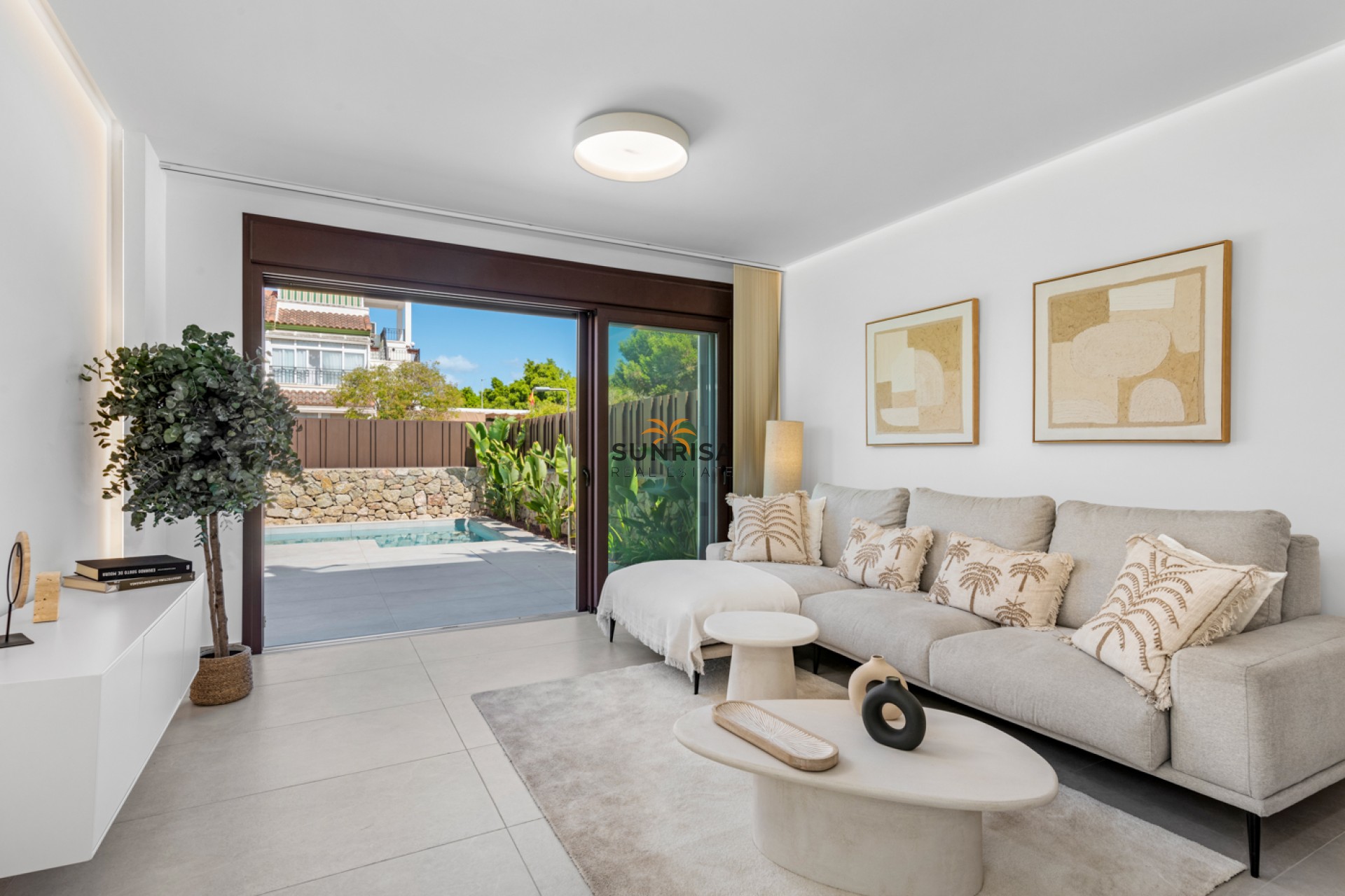 Obra nueva - Villa - Mil Palmeras