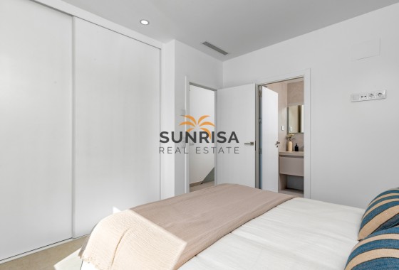 Villa · New Build - Mil Palmeras · Alicante · Spain