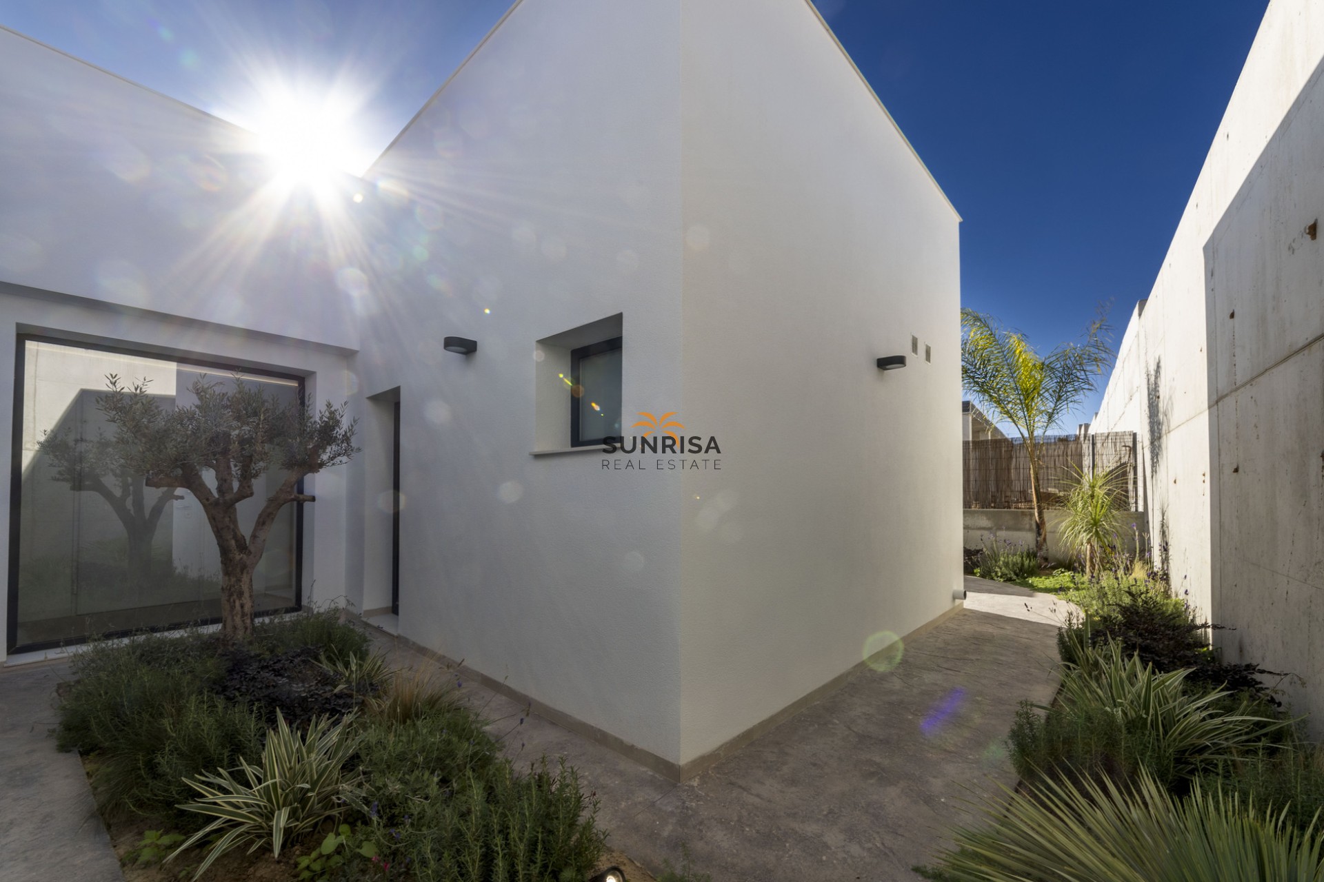 Nouvelle construction - detached - Altaona Golf & Country Village