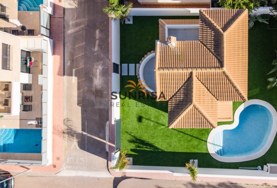 Villa · Obra nueva - Orihuela Costa · Alicante · España