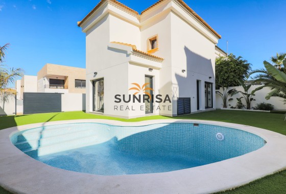 Villa · Obra nueva - Orihuela Costa · Alicante · España