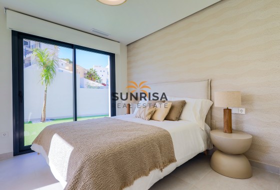 Villa · Obra nueva - Orihuela Costa · Alicante · España