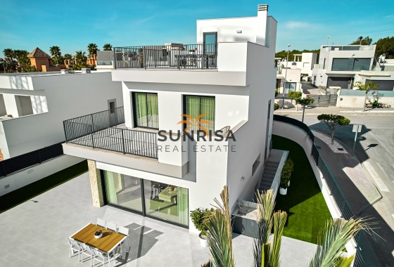 Villa · New Build - San Miguel de Salinas · Alicante · Spain