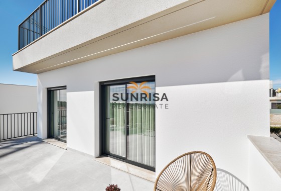Villa · New Build - San Miguel de Salinas · Alicante · Spain