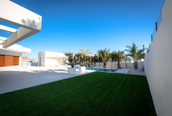 Villa · Nieuwbouw Woningen - Ciudad Quesada · Alicante · Spanje