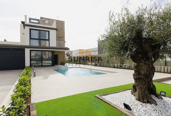 Villa · Nieuwbouw Woningen - Dehesa de Campoamor · Alicante · Spanje