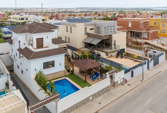 Detached villa · Resale - Los Montesinos · La Herrada · Alicante · Spain
