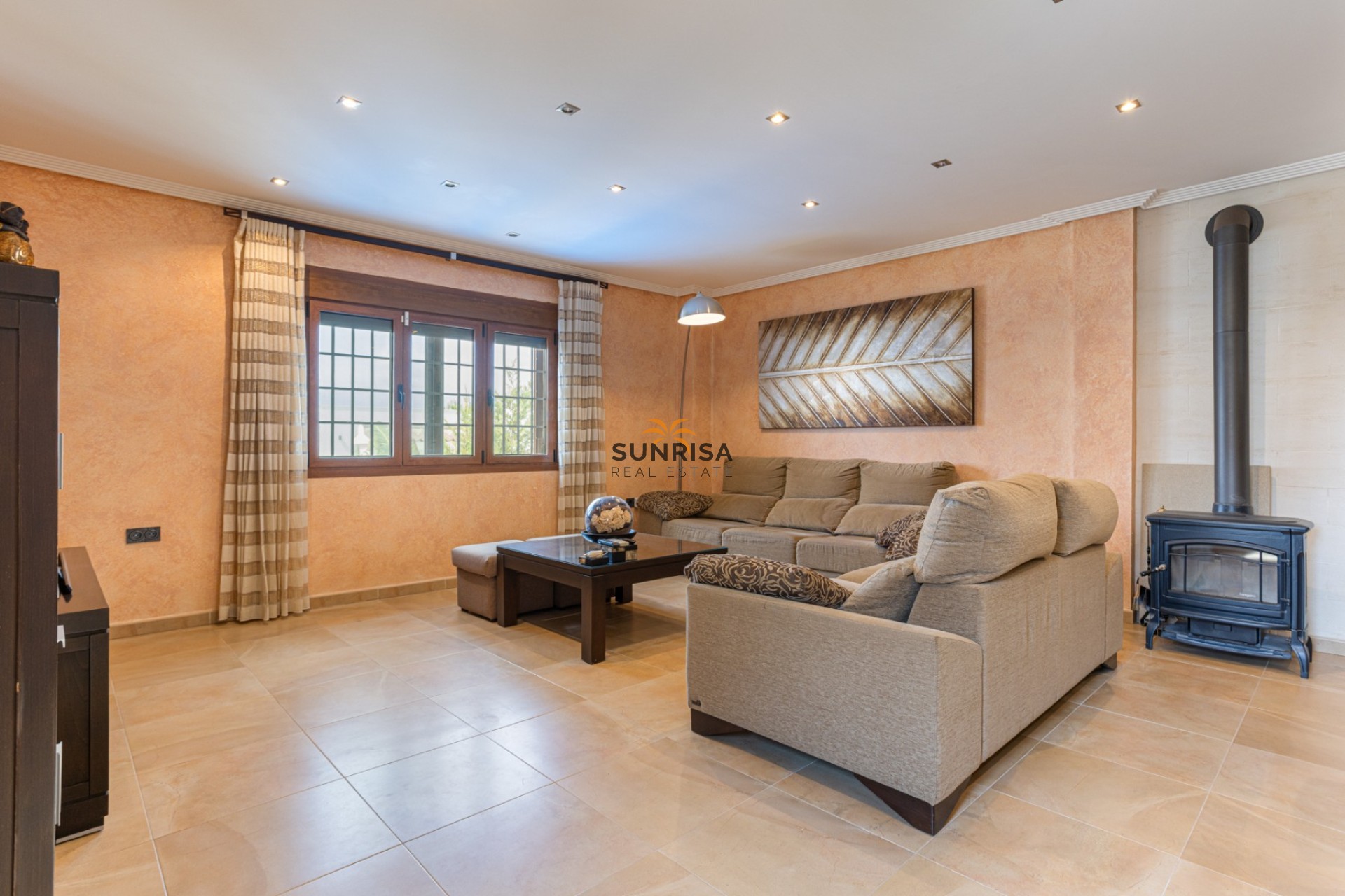 Resale - Detached villa - Los Montesinos