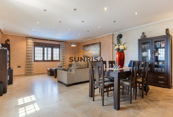 Detached villa · Resale - Los Montesinos · La Herrada · Alicante · Spain