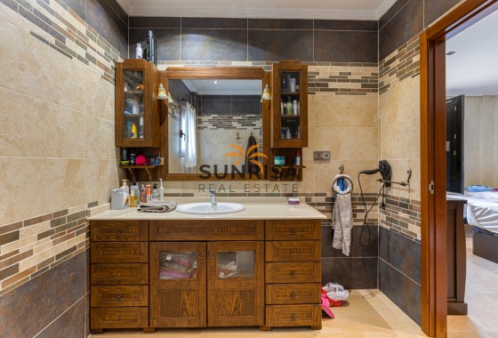 Detached villa · Resale - Los Montesinos · La Herrada · Alicante · Spain