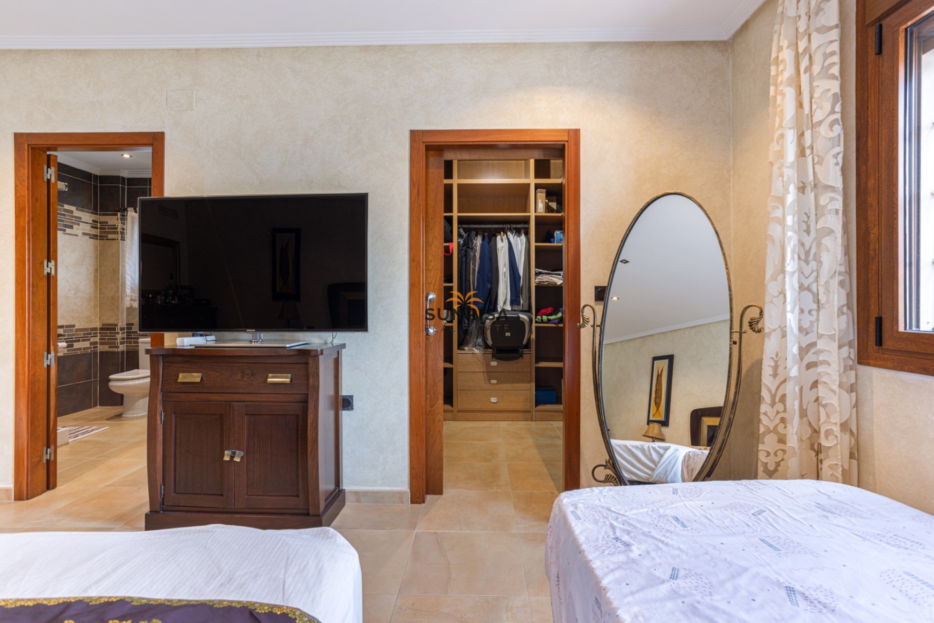 Resale - Detached villa - Los Montesinos
