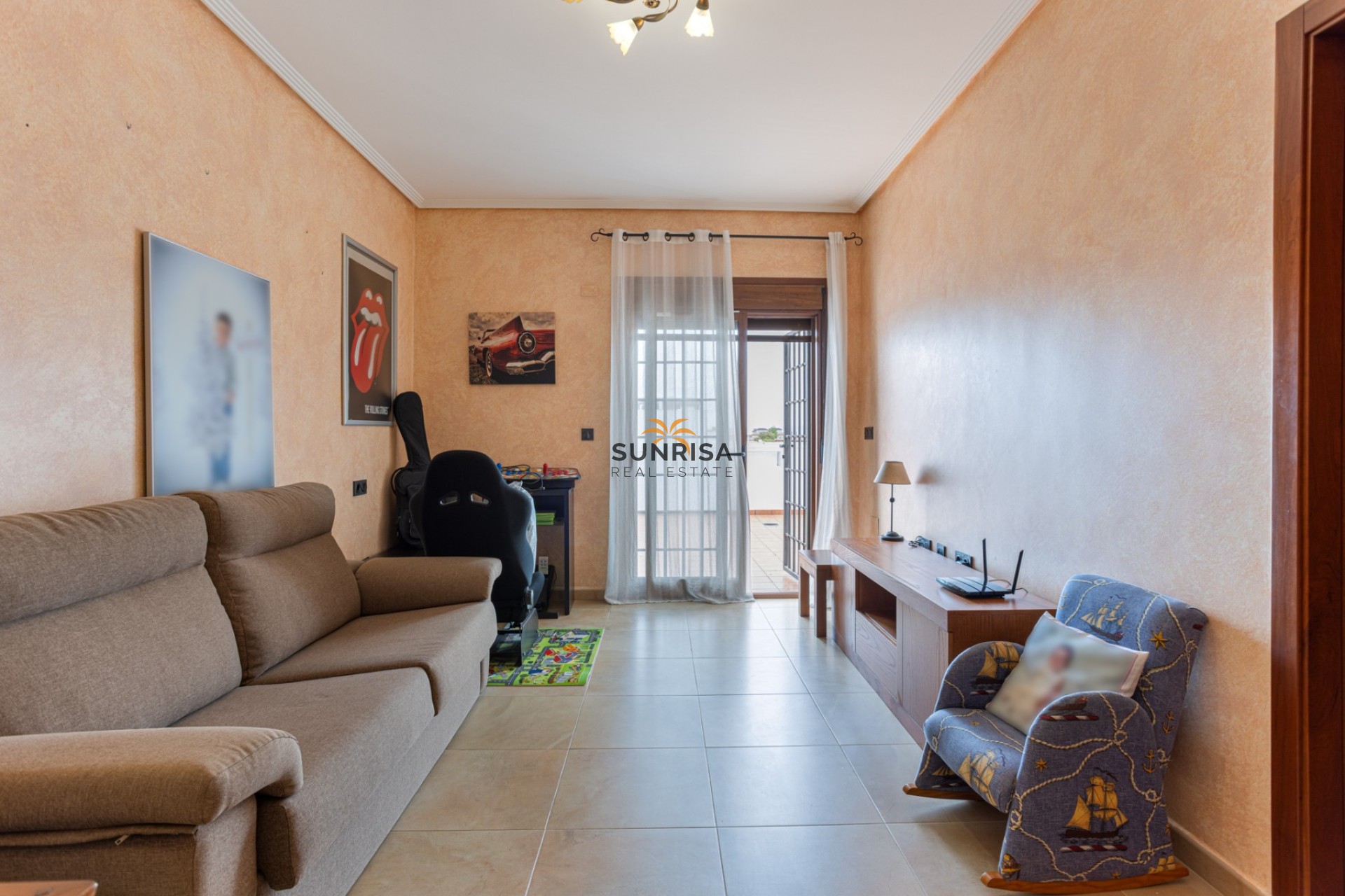 Resale - Detached villa - Los Montesinos