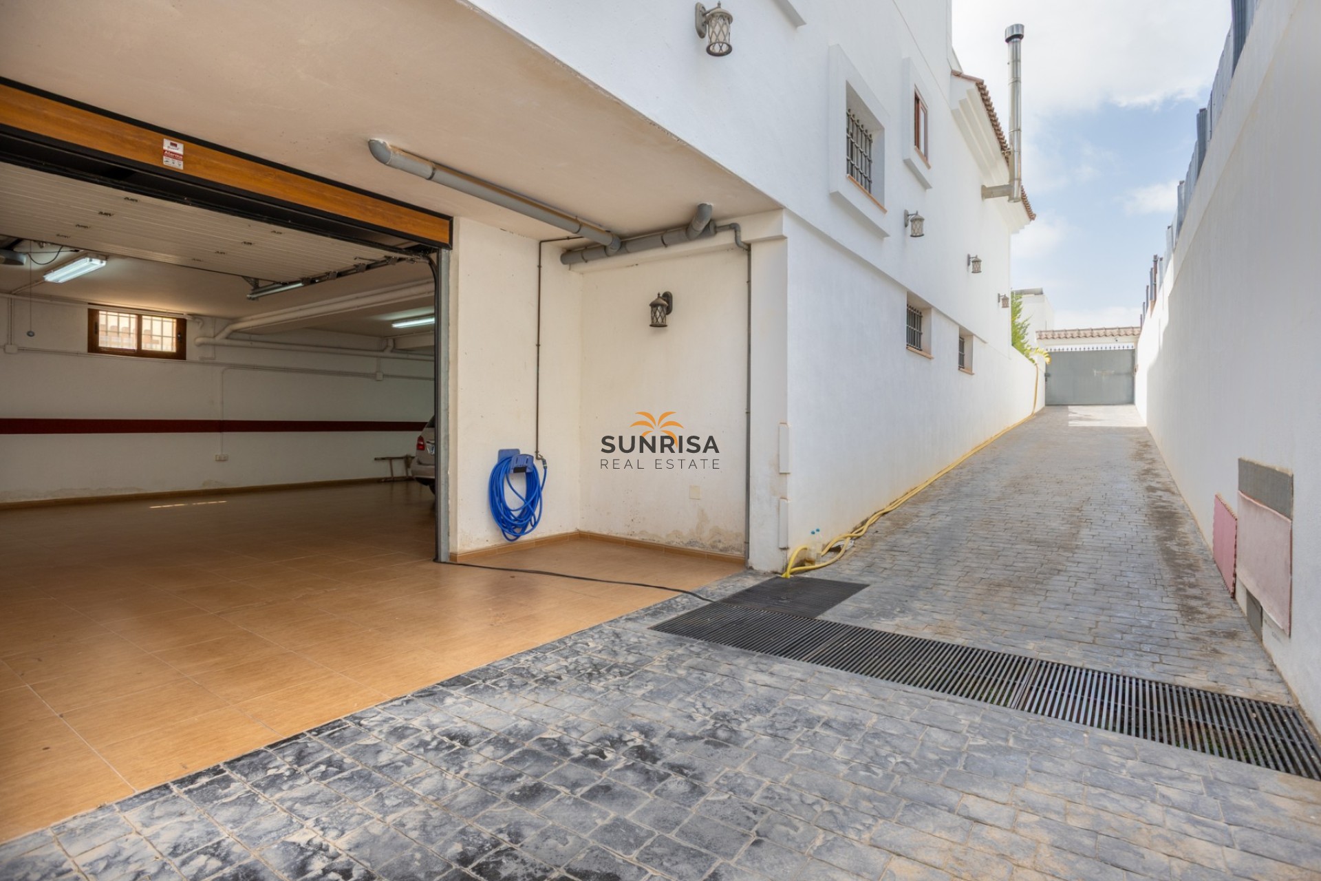 Resale - Detached villa - Los Montesinos