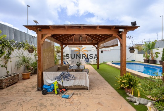 Detached villa · Resale - Los Montesinos · La Herrada · Alicante · Spain