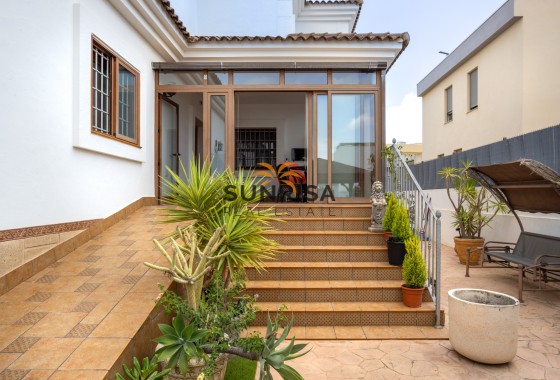 Detached villa · Resale - Los Montesinos · La Herrada · Alicante · Spain