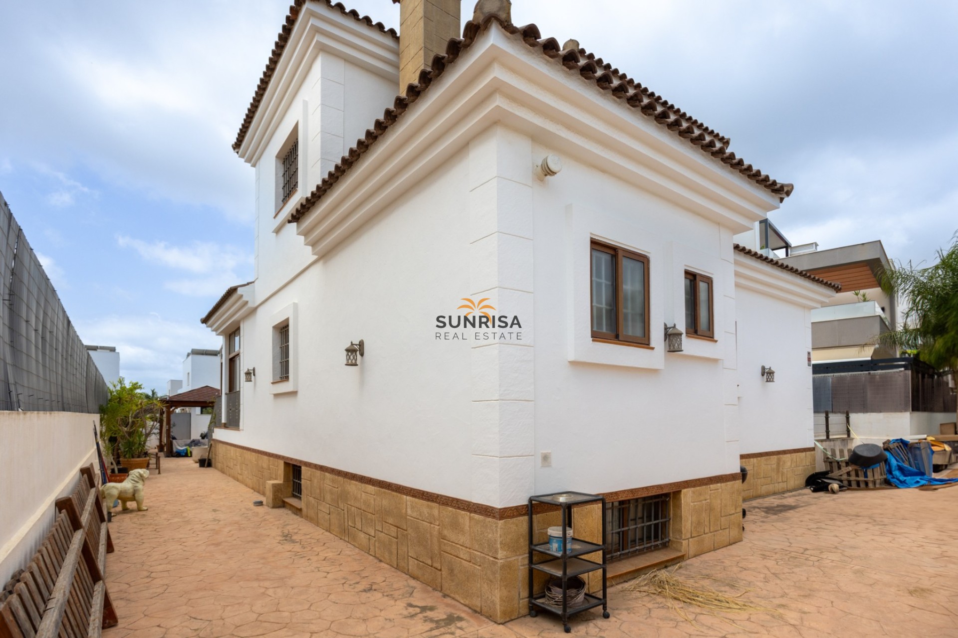 Resale - Detached villa - Los Montesinos