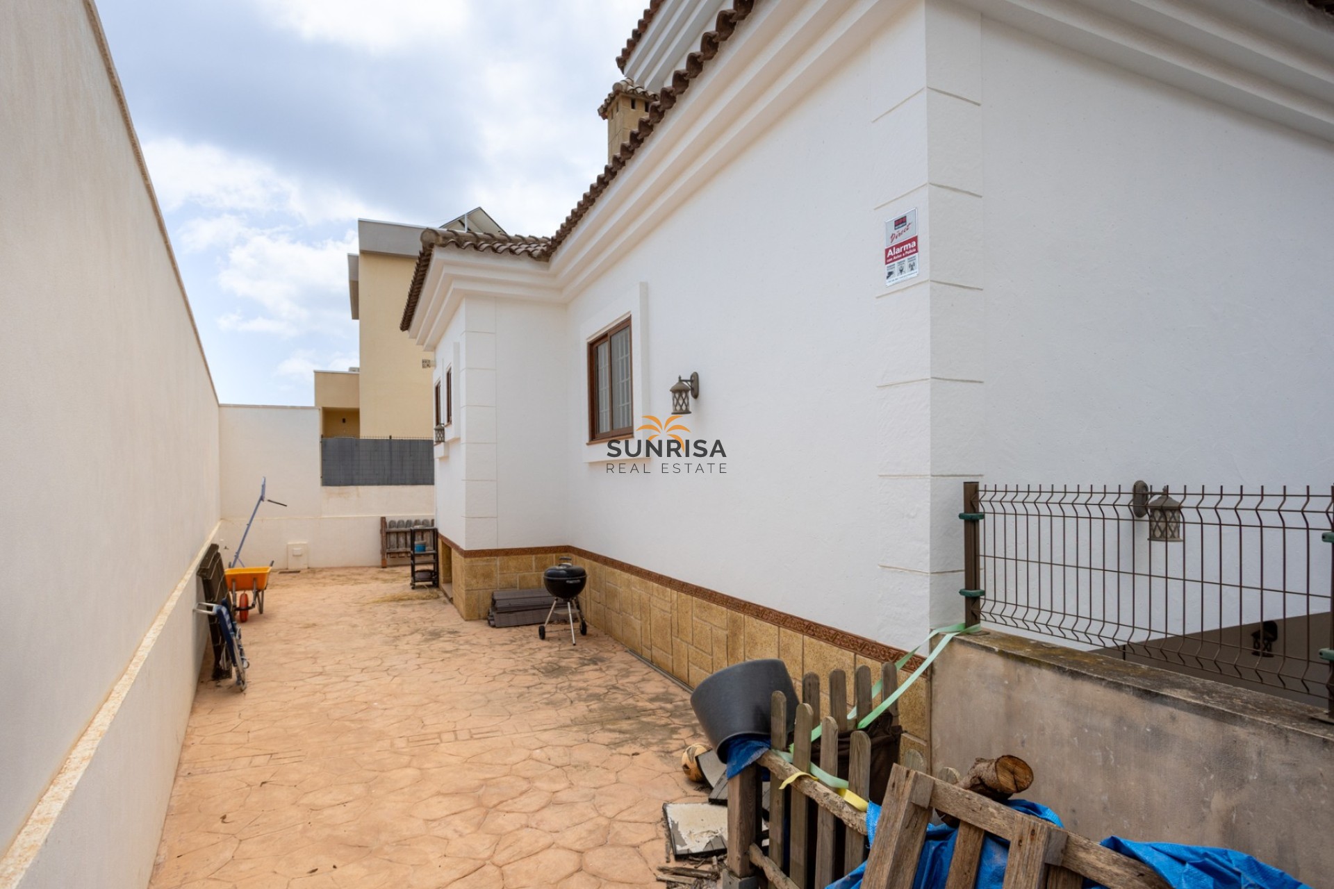 Resale - Detached villa - Los Montesinos